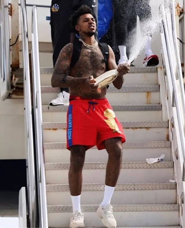 徐云龙谈国安亚冠小组出局：别再出去丢人现眼就行了（徐云龙评国安亚冠止步小组赛：别再出去丢人现眼就行）