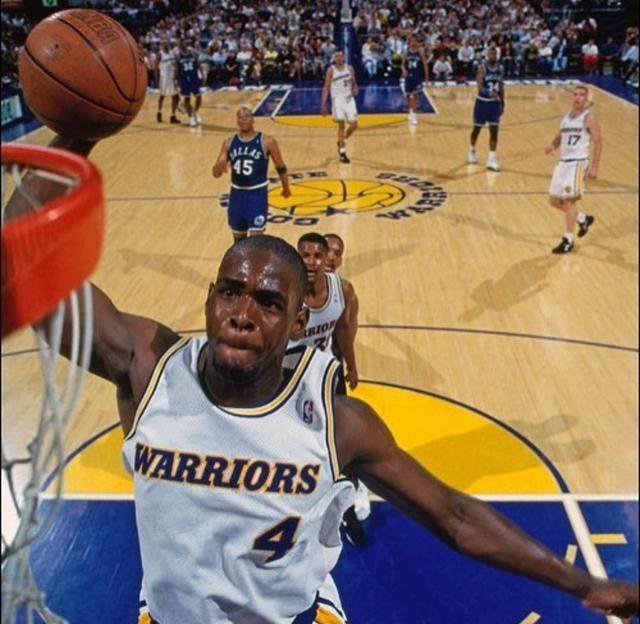 贺希宁：新帅凯利的篮球理念很先进，今晚战青岛先要做好防守（贺希宁称新帅凯利理念前瞻：今晚对阵青岛首要做好防守）