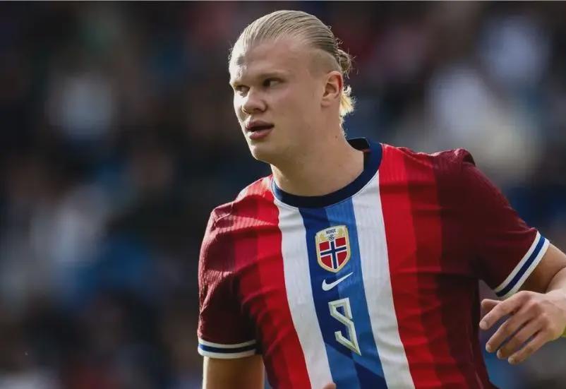 官方：英冠升班马雷克瑟姆签下莱斯特城后卫考迪（英冠新军雷克瑟姆官宣签入莱斯特城后卫考迪）