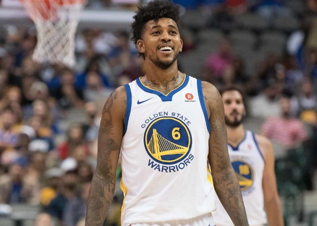 略伦特：若没被西班牙征召我也不难过；我现在享受品葡萄酒（略伦特：即便无缘西班牙征召也坦然，如今正享受品葡萄酒）