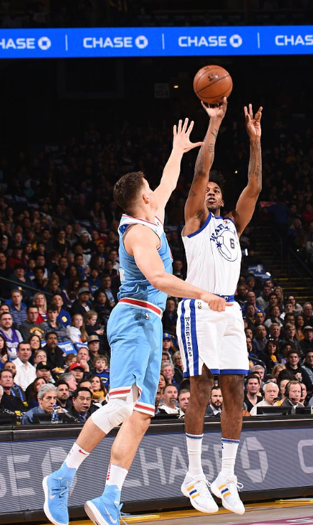 今年还剩5场比赛莱万年度69球，60球的姆巴佩冲击C罗、莱西91球仍难超越（年内仅剩5战：莱万已轰69球，60球的姆巴佩追赶C罗纪录，梅西91球仍高不可攀）