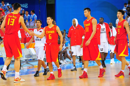 波多尔斯基：仍与阿森纳保持着深厚联系，有预感本赛季能夺冠（波多尔斯基：与阿森纳情谊不减，预感枪手本赛季将问鼎）