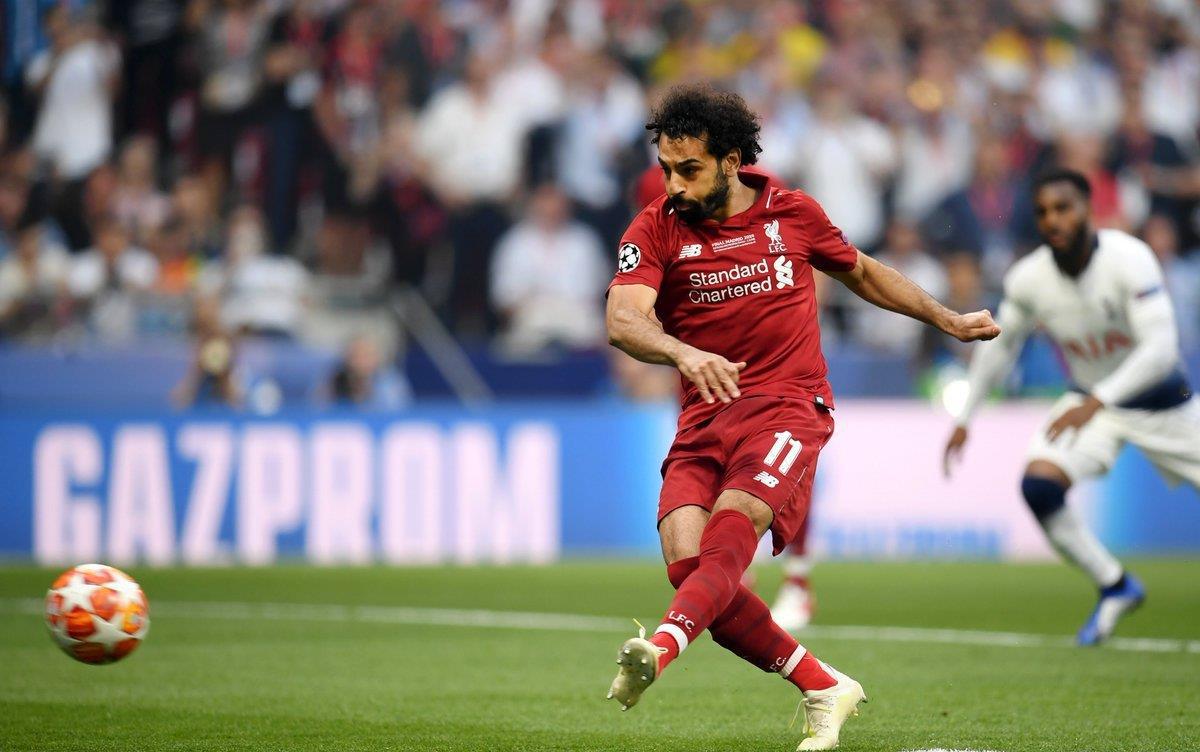 利雅得胜利4-1赛哈特海湾，C罗凌空倒钩破门，菲利克斯传射（利雅得胜利4-1击败赛哈特海湾：C罗倒钩破门，菲利克斯传射建功）