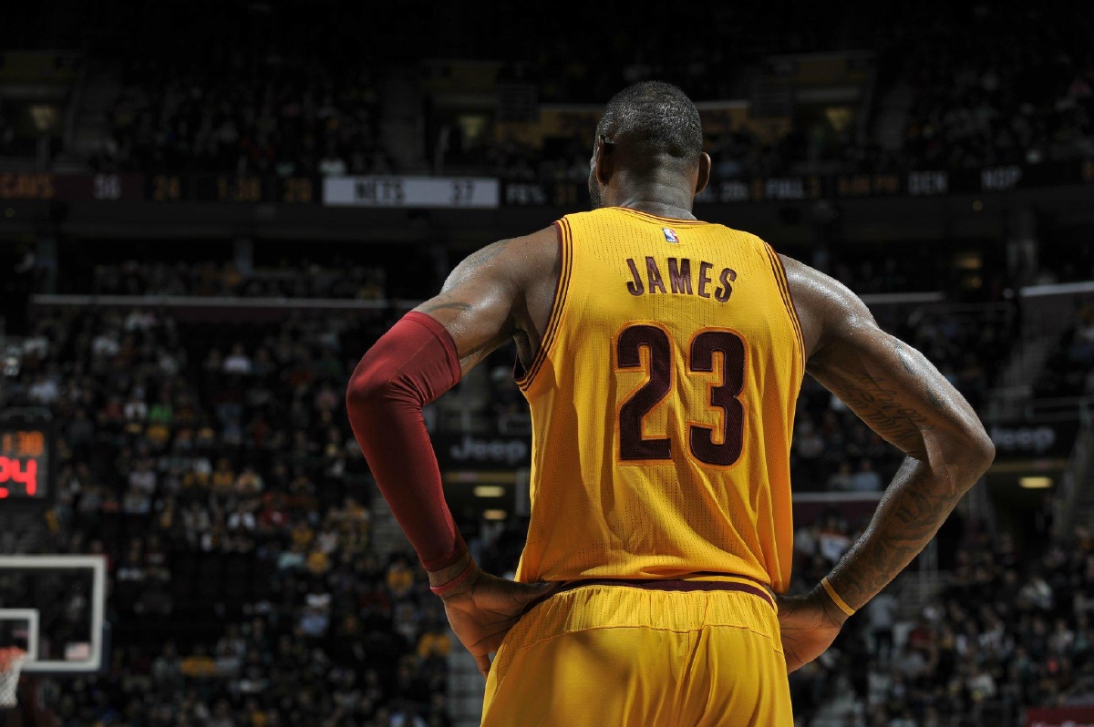 意甲第11轮最佳阵容：劳塔罗领衔，佩7、萨56、贝拉尔迪入选（意甲第11轮最佳阵容出炉：劳塔罗压阵，佩7、萨56、贝拉尔迪上榜）