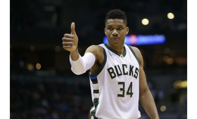 麦卡父亲：诸多优秀品质将麦卡带到了巅峰；红军需时间来磨合（麦卡父亲：多项长处助麦卡登顶，红军仍需时间磨合）