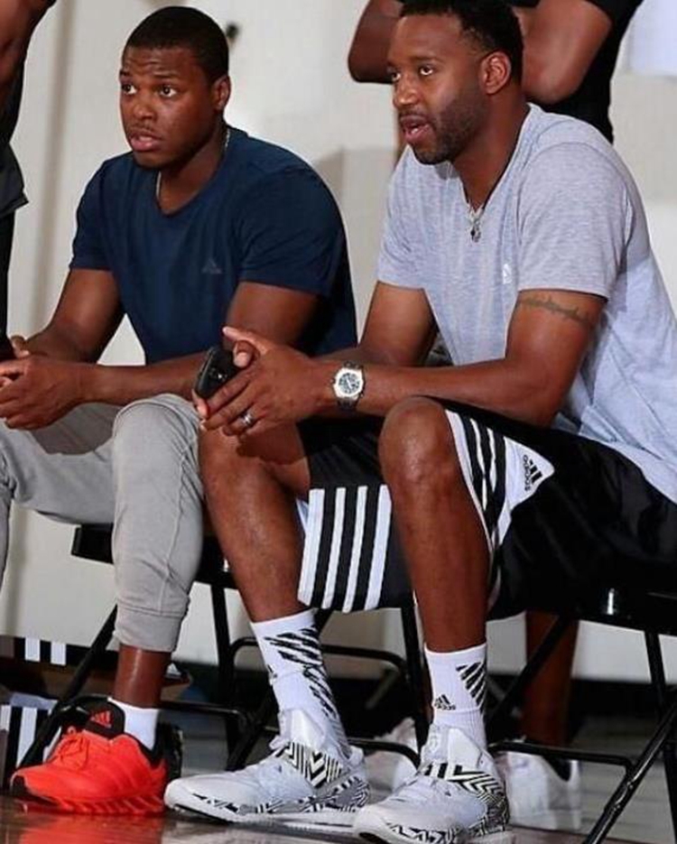 科贝：贝林厄姆肌肉疲劳，能否出战奥林匹亚科斯存疑（科贝：贝林厄姆遭肌肉疲劳，出战奥林匹亚科斯成疑）