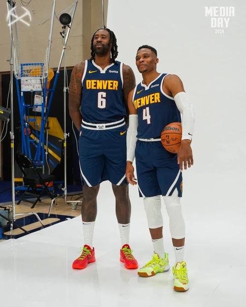 中超客场霸主！2025赛季客场积分榜揭晓，海港35分领跑，冠军当之无愧（中超客场之王！2025赛季客场积分出炉，海港35分领跑，实至名归）