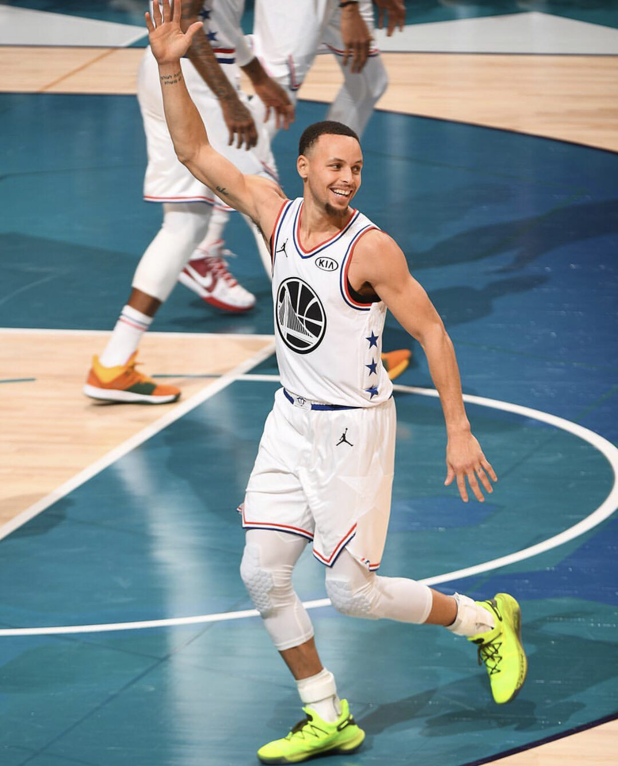 斯基拉：赛季结束合同到期后，本泽马准备离开吉达联合（斯基拉：本泽马将于赛季末合同到期时告别吉达联合）