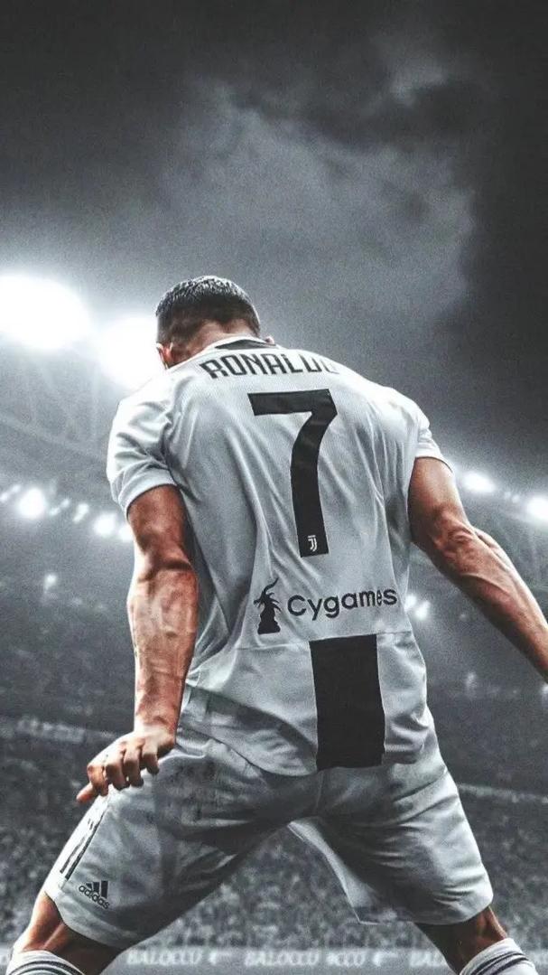 庆祝续约！萨勒马科尔斯社媒：感谢米兰的信任，这仅仅是个开始（续约达成！萨勒马科尔斯社媒致谢米兰：这只是起点）