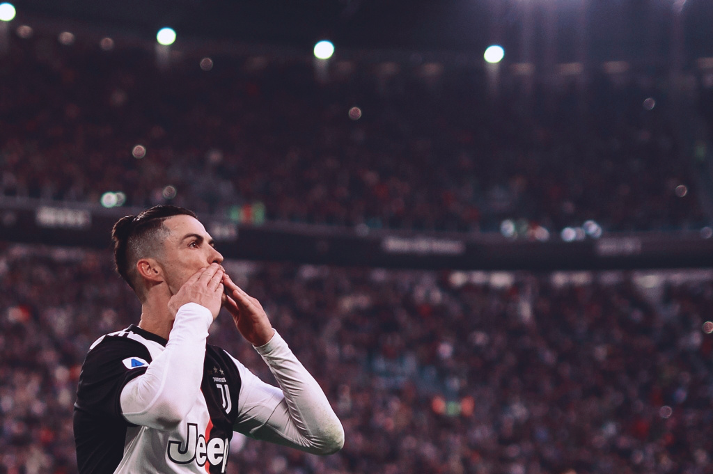 东契奇本赛季首节和上半场得分，均创下96-97赛季以来新高（东契奇本季第一节与上半场得分双双创下自96-97赛季以来新高）