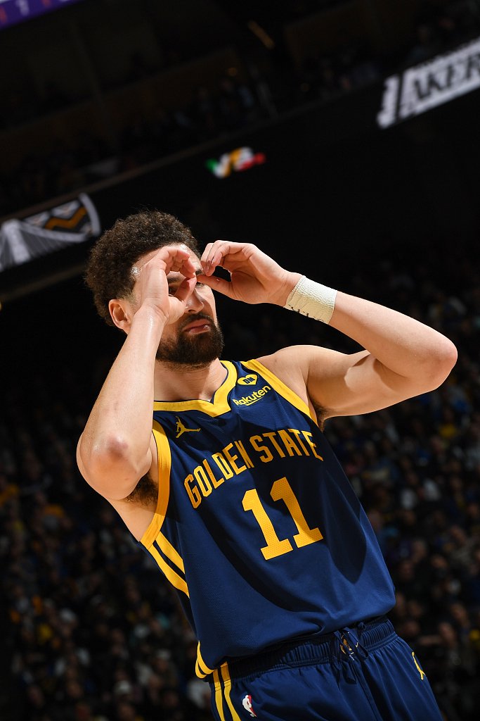 英超-利物浦3-3客平利兹联，两度领先补时被绝平（英超：利物浦客场3-3利兹联，两度领先补时遭绝平）